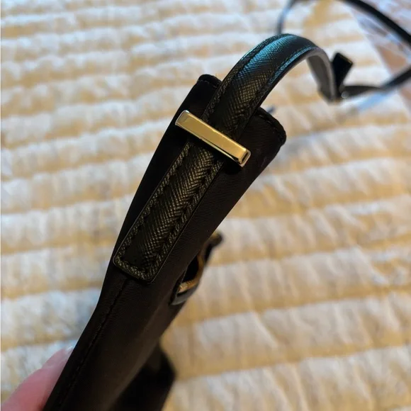 Kate Spade Black Crossbody Bag Sleek Design - Picture 4 of 7